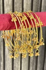 VIRAL TRADITIONAL KASHMIRI GHUNGROO BANGLES (PACK OF 8)